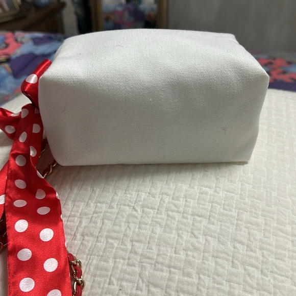 Dior beaute cosmetic bag with unbranded chain, Twilly and box - Picture 6 of 8